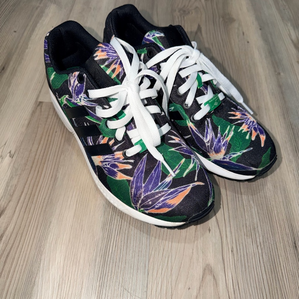 Mens Adidas Floral Sneaker Size 7.5